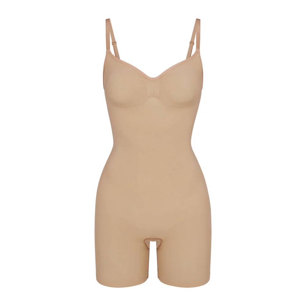 Skims Sculpting Mid Thigh Bodysuit